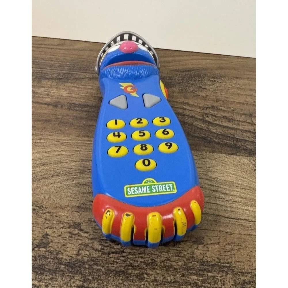 Super Grover Talking Remote Control Phone Sesame Street Hasbro Playskool Works